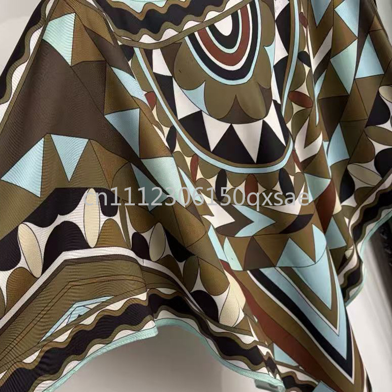 Luxury Design Women's Black Cl - огляд і ціна Streetwear Brand With A Logo