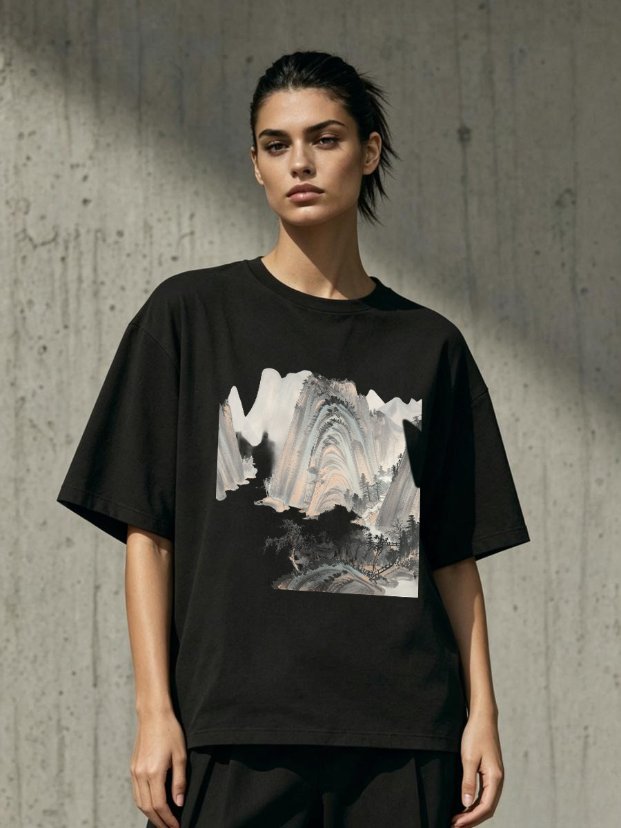 T Shirts Streetwear Oversized  - огляд і ціна Streetwear Brand With A Logo