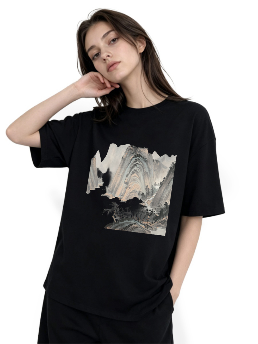 T Shirts Streetwear Oversized  - огляд і ціна Streetwear Brand With A Logo